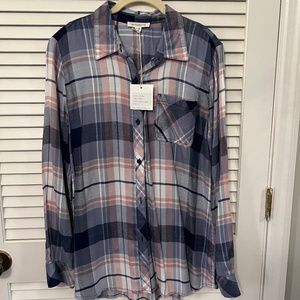 BeachLunchLounge Button Up Shirt Medium NWT
